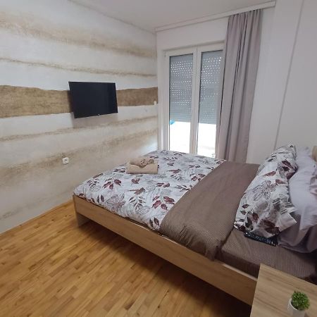 Finesi Apartments 3 โอครีด ภายนอก รูปภาพ